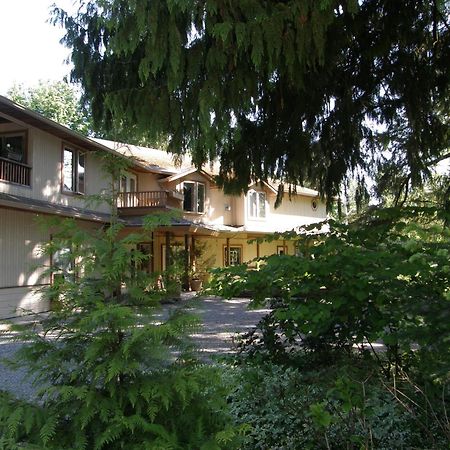 Cedar Wood Lodge Bed & Breakfast Inn Port Alberni Eksteriør billede